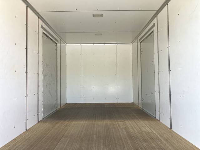 日野デュトロアルミバン小型（2t・3t）[写真15]