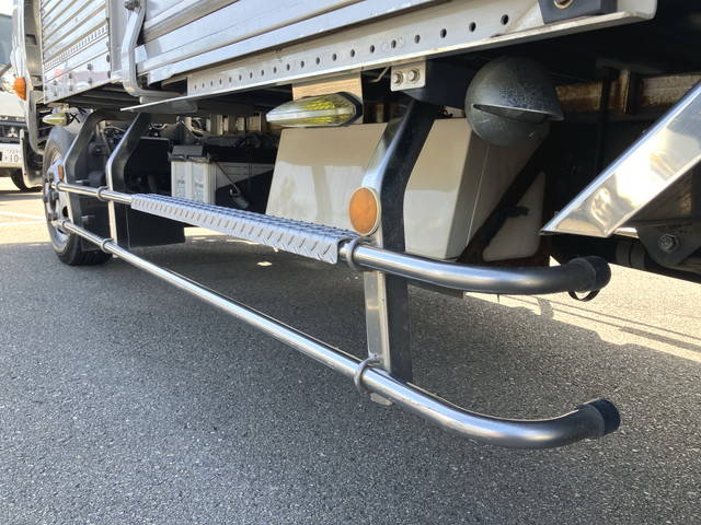 日野デュトロアルミバン小型（2t・3t）[写真18]