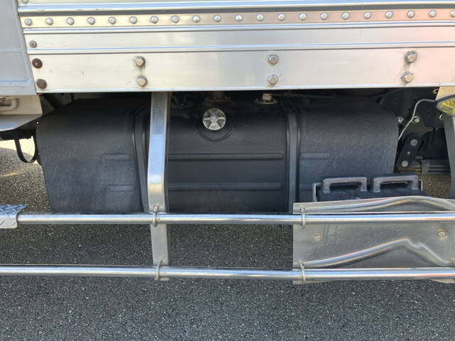 日野デュトロアルミバン小型（2t・3t）[写真21]