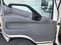 日野デュトロアルミバン小型（2t・3t）[写真29]