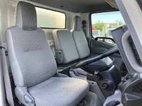 日野デュトロアルミバン小型（2t・3t）[写真33]