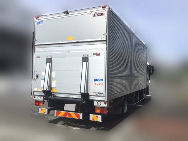 いすゞフォワードアルミバン中型（4t）[写真02]