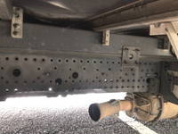 いすゞフォワードアルミバン中型（4t）[写真21]