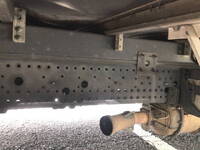 いすゞフォワードアルミバン中型（4t）[写真21]