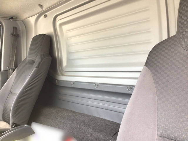 いすゞフォワードアルミバン中型（4t）[写真29]