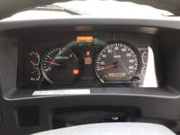 いすゞフォワードアルミバン中型（4t）[写真36]