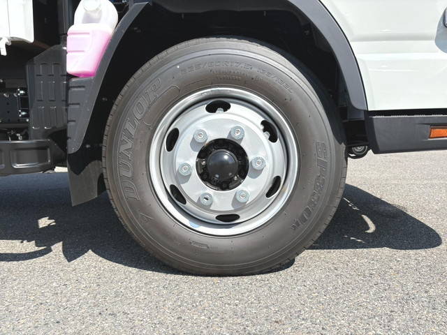 三菱ふそうキャンターアルミブロック小型（2t・3t）[写真11]