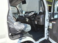 三菱ふそうキャンターアルミブロック小型（2t・3t）[写真22]