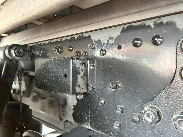 三菱ふそうスーパーグレートアルミウイング大型（10t）[写真33]