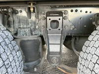 三菱ふそうスーパーグレートアルミウイング大型（10t）[写真38]