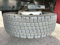 三菱ふそうスーパーグレートアルミウイング大型（10t）[写真41]