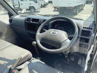 マツダボンゴ平ボディ小型（2t・3t）[写真14]