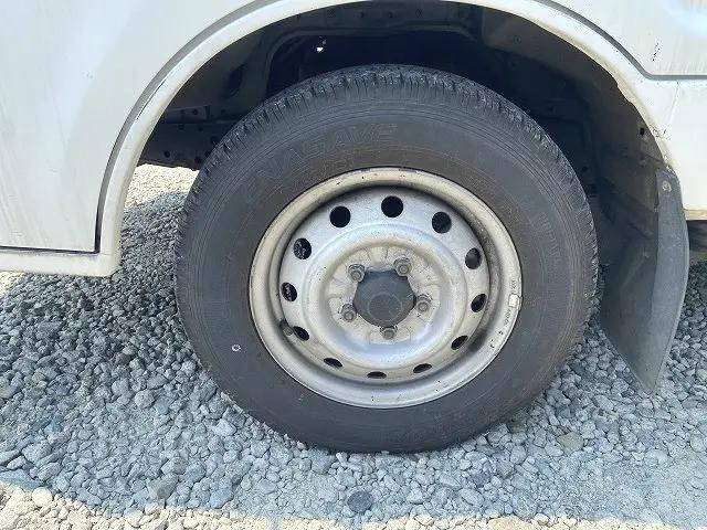 マツダボンゴ平ボディ小型（2t・3t）[写真22]