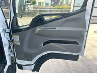 三菱ふそうキャンターアルミバン小型（2t・3t）[写真15]