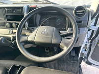 三菱ふそうキャンターアルミバン小型（2t・3t）[写真20]