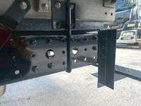 三菱ふそうキャンターアルミバン小型（2t・3t）[写真33]