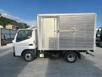 三菱ふそうキャンターアルミバン小型（2t・3t）[写真06]