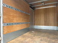 三菱ふそうキャンターアルミバン小型（2t・3t）[写真09]