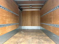 三菱ふそうキャンターアルミバン小型（2t・3t）[写真10]