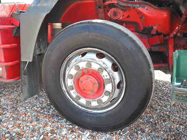 三菱ふそうスーパーグレート深ダンプ（土砂禁ダンプ）大型（10t）[写真10]