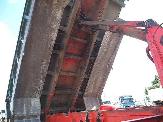 三菱ふそうスーパーグレート深ダンプ（土砂禁ダンプ）大型（10t）[写真11]