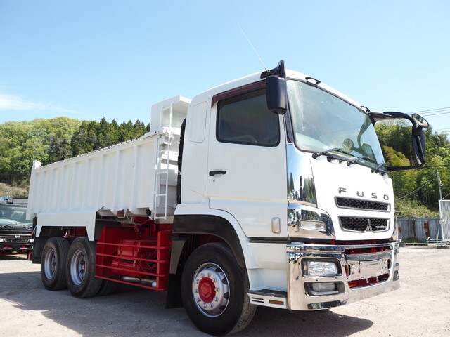 三菱ふそうスーパーグレート深ダンプ（土砂禁ダンプ）大型（10t）[写真03]