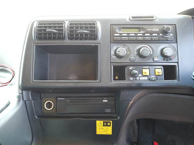 三菱ふそうスーパーグレート深ダンプ（土砂禁ダンプ）大型（10t）[写真37]