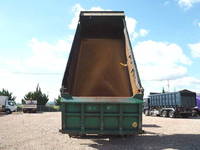 三菱ふそうスーパーグレート深ダンプ（土砂禁ダンプ）大型（10t）[写真10]