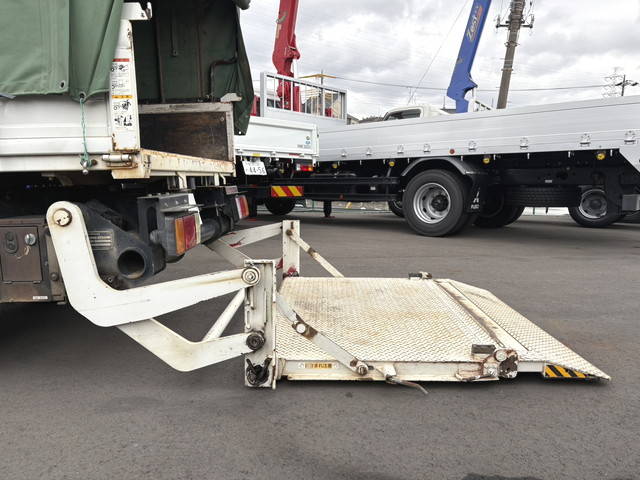 いすゞエルフダブルキャブ（Wキャブ）小型（2t・3t）[写真11]