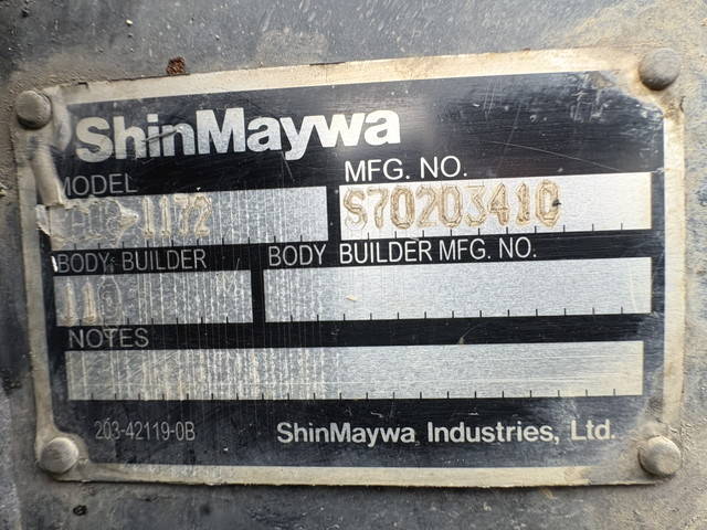 いすゞエルフダブルキャブ（Wキャブ）小型（2t・3t）[写真13]