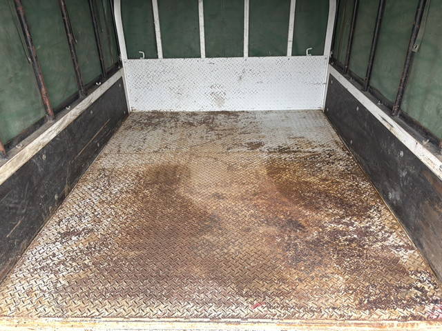 いすゞエルフダブルキャブ（Wキャブ）小型（2t・3t）[写真18]