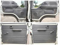 いすゞエルフダブルキャブ（Wキャブ）小型（2t・3t）[写真27]