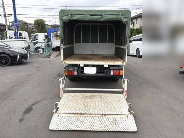 いすゞエルフダブルキャブ（Wキャブ）小型（2t・3t）[写真09]