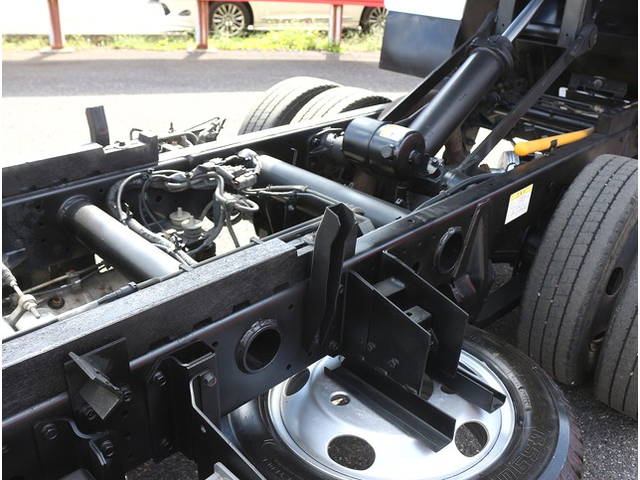 三菱ふそうキャンターダンプ小型（2t・3t）[写真22]