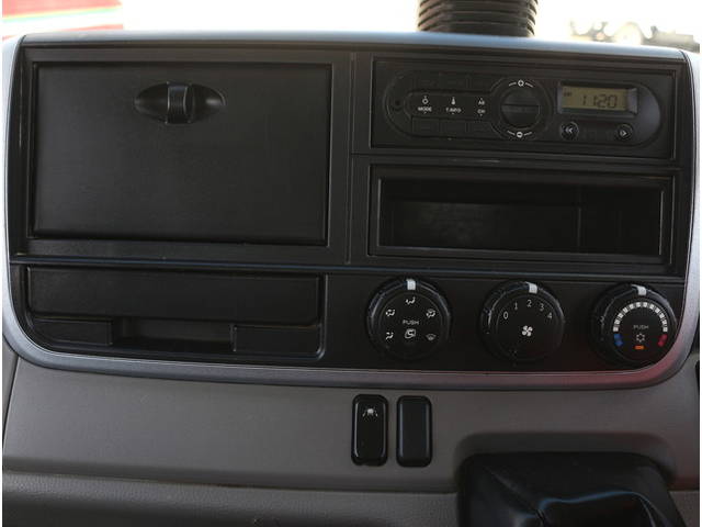 三菱ふそうキャンターダンプ小型（2t・3t）[写真33]