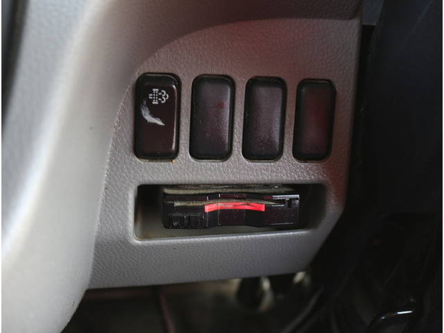 三菱ふそうキャンターダンプ小型（2t・3t）[写真35]