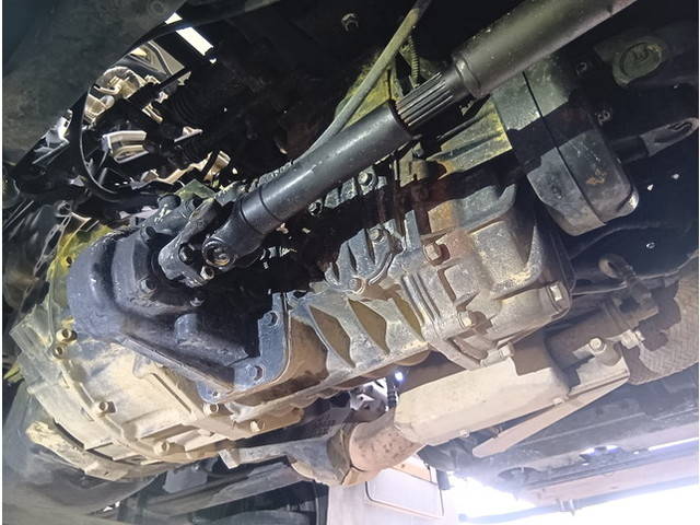 いすゞフォワード深ダンプ（土砂禁ダンプ）中型（4t）[写真21]