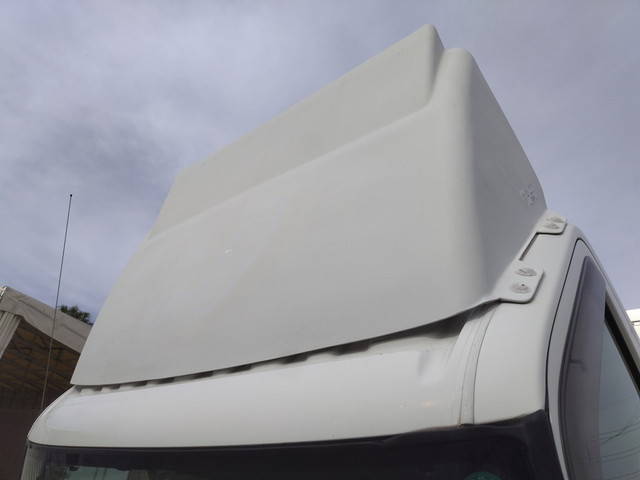 日野デュトロアルミバン小型（2t・3t）[写真12]