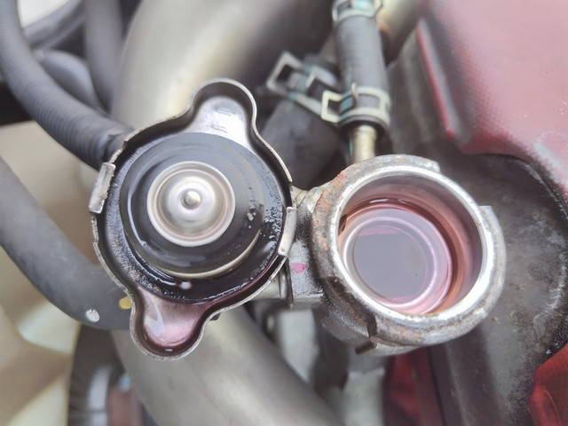 日野デュトロアルミバン小型（2t・3t）[写真15]