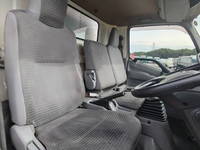 日野デュトロアルミバン小型（2t・3t）[写真24]