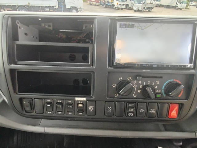 日野デュトロアルミバン小型（2t・3t）[写真27]