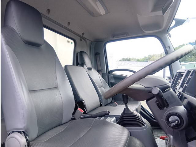 いすゞフォワードダンプ中型（4t）[写真22]