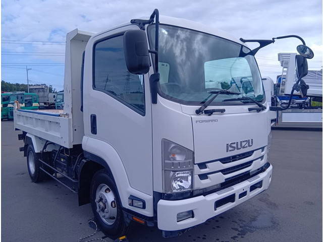いすゞフォワードダンプ中型（4t）[写真03]