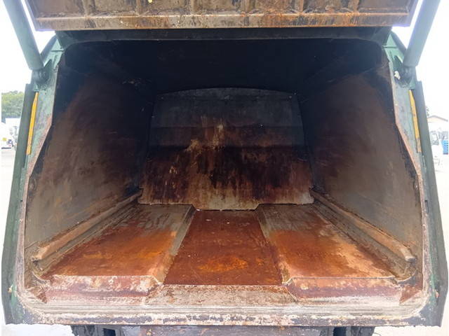 日野デュトロパッカー車（塵芥車）小型（2t・3t）[写真09]