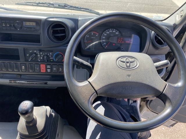 トヨタその他の車種ダンプ小型（2t・3t）[写真12]