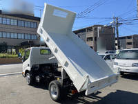 トヨタその他の車種ダンプ小型（2t・3t）[写真02]