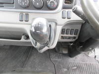 三菱ふそうキャンターダンプ小型（2t・3t）[写真12]