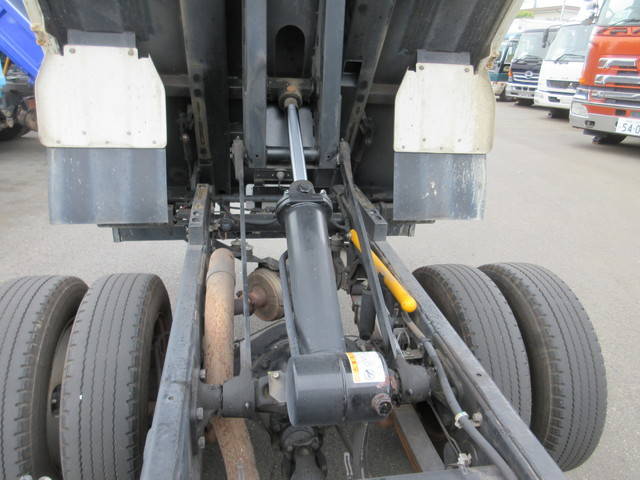 三菱ふそうキャンターダンプ小型（2t・3t）[写真27]