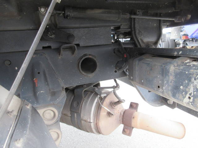 三菱ふそうキャンターダンプ小型（2t・3t）[写真08]