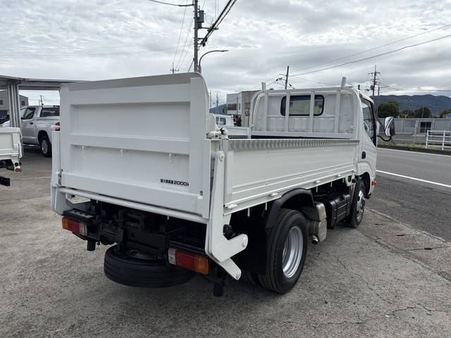 トヨタダイナ平ボディ小型（2t・3t）[写真06]